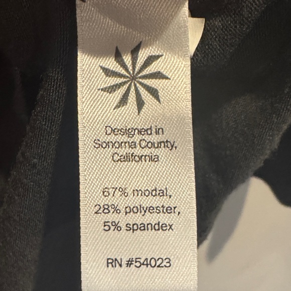 Athleta Charcoal Long Sleeve Top - Picture 3 of 6